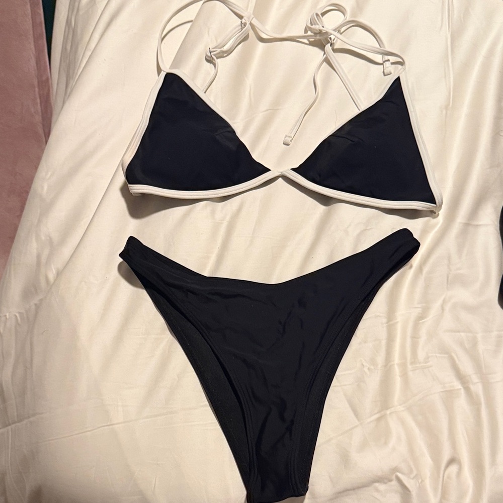 Black and White Bikini Set